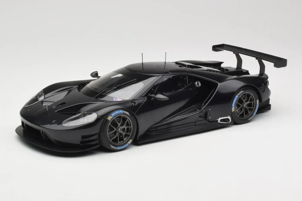 โมเดลรถ 1:18 Ford GT Test Car สีดำ Minichamps (มือสอง)