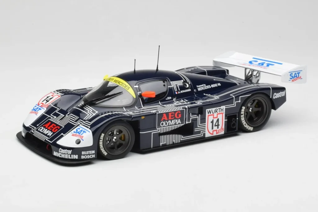 车型 1:18 Sauber Mercedes C9 #14 J. Schlesser Winner Supercup 年 1988 Minichamps