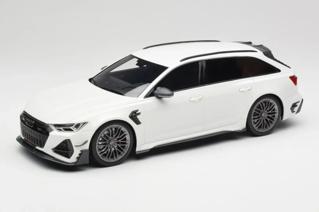 Model 1:18 Audi ABT RS6-R C8 Avant white TopSpeed