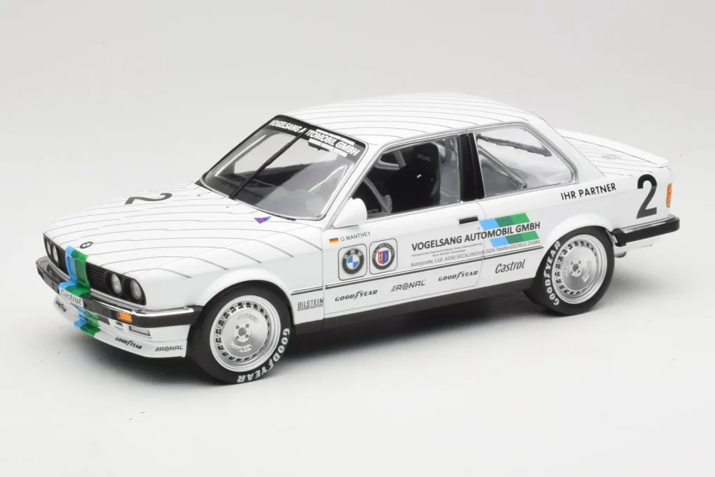 Model 1:18 BMW 325i E30 #2 O. Manthey Vogelsang Automobile 3rd Place Eifel Race DTM year 1986 Minichamps