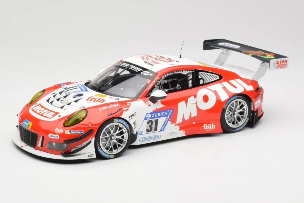 โมเดลรถ 1:18 Porsche 911 991.2 GT3 R #31 Frikadelli Racing K. Bachler / M. Christensen 24 Hours of Nurburgring ปี 2017 Minichamps (มือสอง)