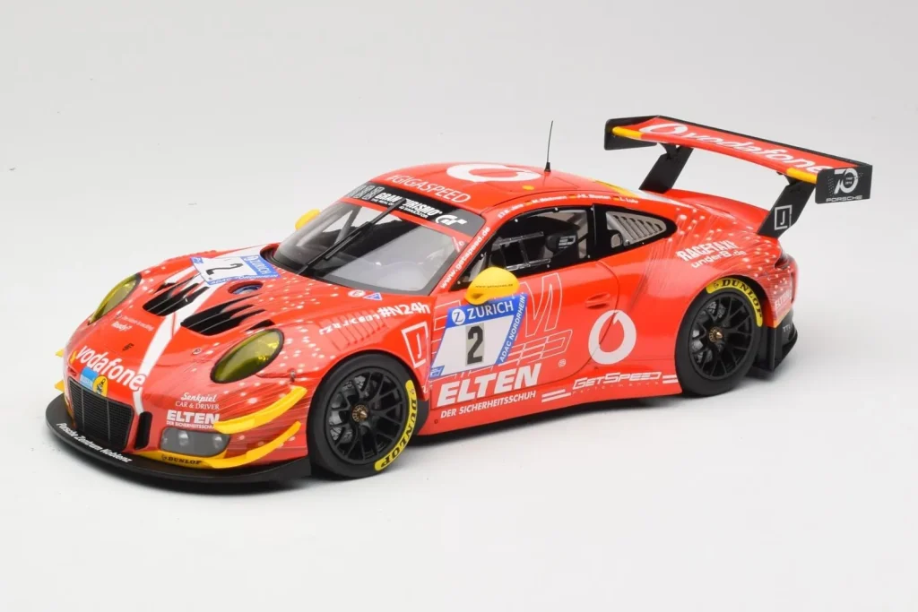 โมเดลรถ 1:18 Porsche 911 991.2 GT3 R #2 Team Gigaspeed S. Bockmann 24 Hours of Nurburgring ปี 2018 Minichamps (มือสอง)