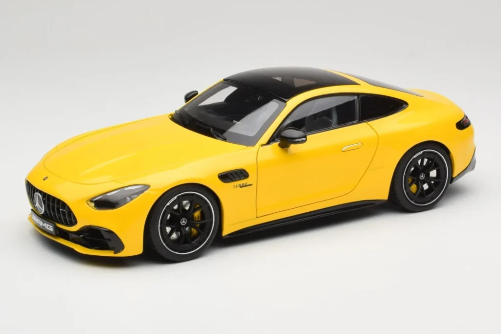 Model 1:18 Mercedes AMG GT 43 C192 Turbo Sun yellow NZG