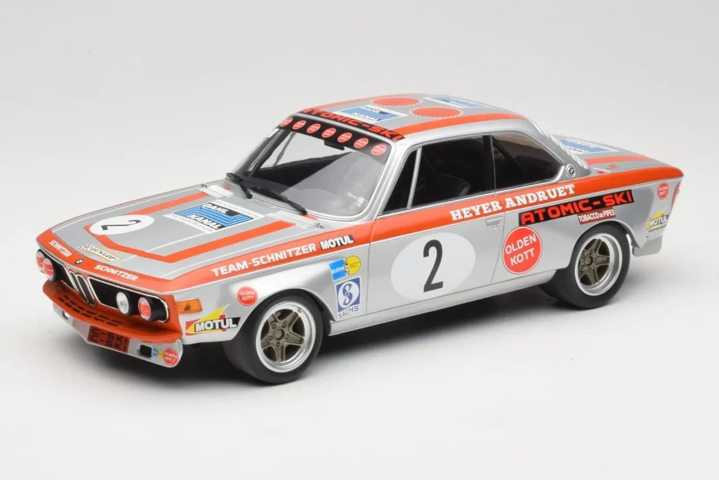 โมเดลรถ 1:18 BMW 2800 CS E9 #2 Team Schnitzer J. Fitzpatrick / H. Heyer Winners Grand Prix Touring Cars Nurburgring ปี 1972 Minichamps (มือสอง)