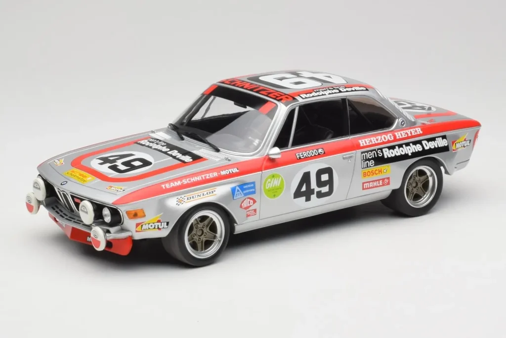 车型 1:18 BMW 2800 CS E9 #49 Team Schnitzer G. Herzog / H. Heyer 24 Hours of Spa 年 1972 Minichamps