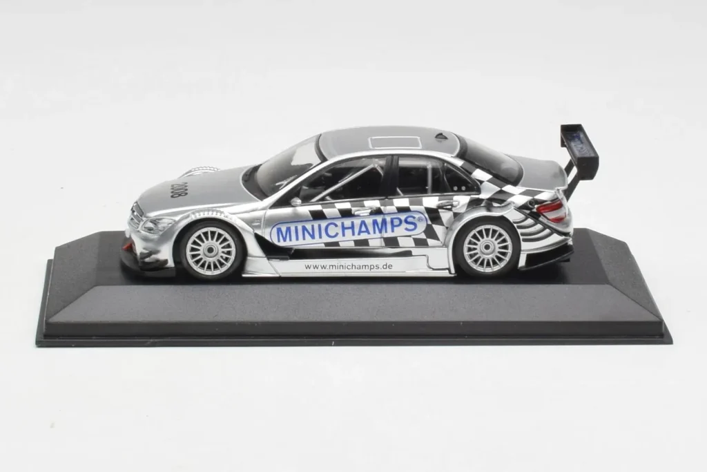 车型 1:43 Mercedes C-Class W204 DTM Toy Fair Nuremberg 年 2008 Minichamps