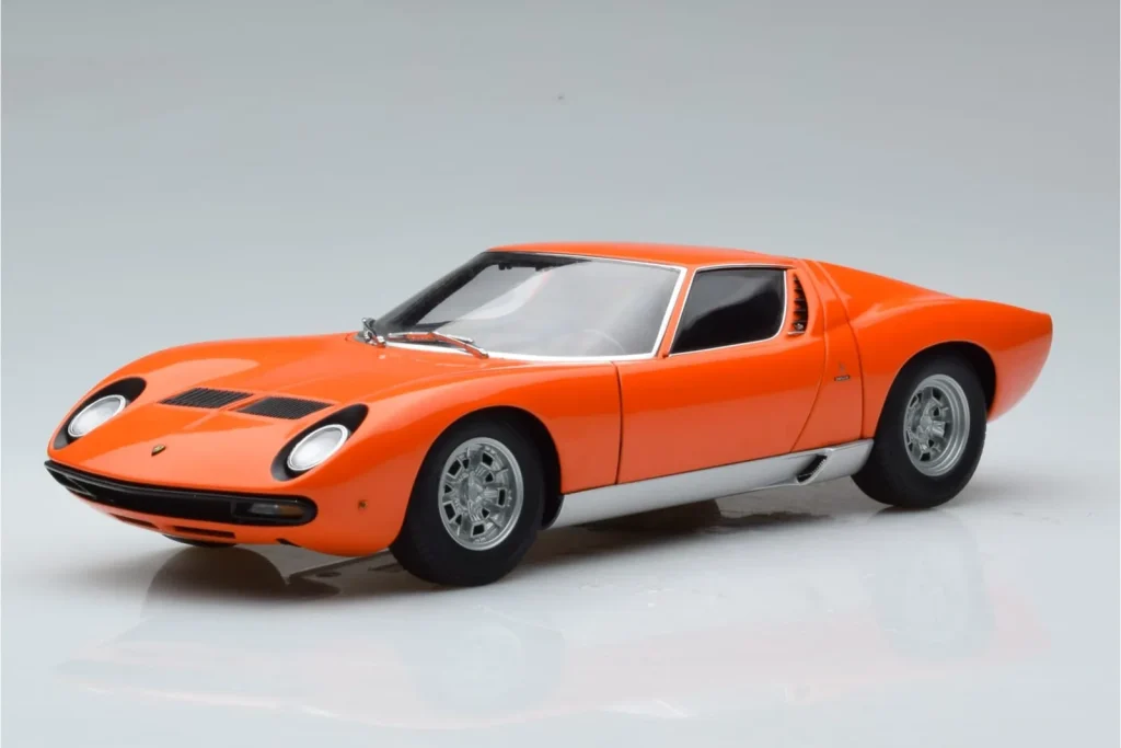 โมเดลรถ 1:18 Lamborghini Miura SV สีส้ม AUTOart (มือสอง)
