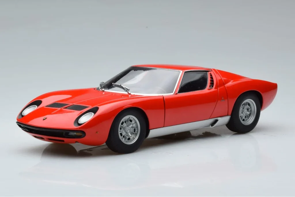 โมเดลรถ 1:18 Lamborghini Miura SV สีแดง AUTOart (มือสอง)