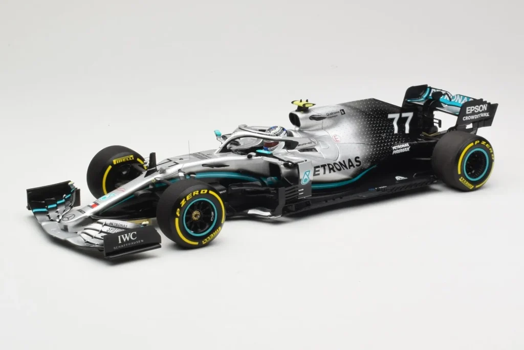 โมเดลรถ 1:18 Mercedes AMG Petronas W10 #77 V. Bottas Winner USA GP ปี 2019 Minichamps (มือสอง)