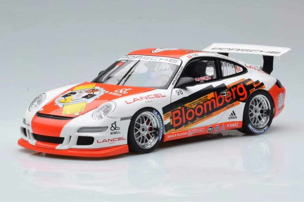 โมเดลรถ 1:18 Porsche 911 997 GT3 Cup #98 P. Ma Carrera Cup Asia ปี 2006 AUTOart (มือสอง)