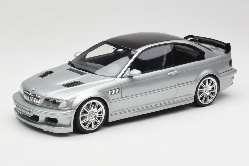 โมเดลรถ 1:18 BMW M3 E46 GTR สีเงิน Otto