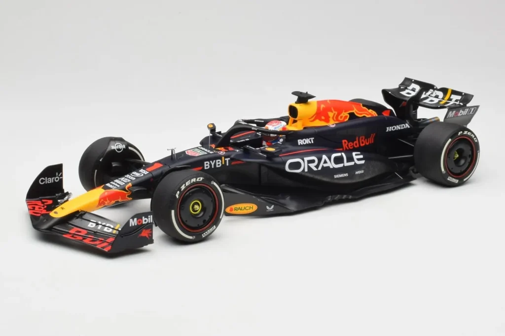 Model 1:18 Oracle Red Bull Racing RB20 #1 M. Verstappen Winner Bahrain GP year 2024 Minichamps