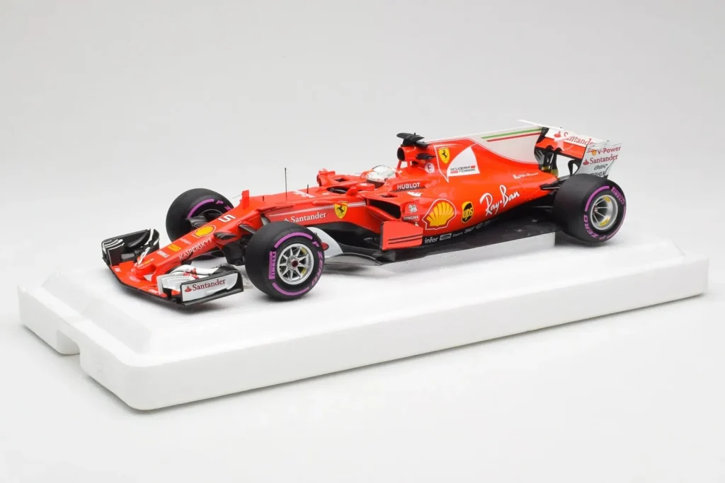 โมเดลรถ 1:18 Scuderia Ferrari SF70H #5 S. Vettel Winner Australian GP ปี 2017 BBR (มือสอง)