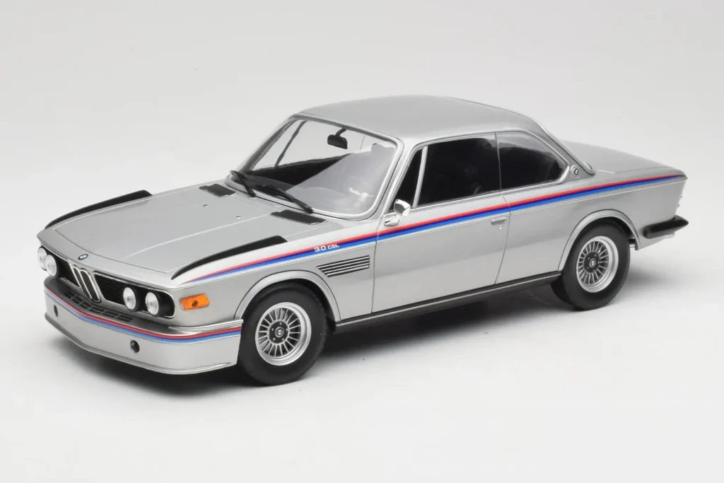 โมเดลรถ 1:18 BMW 3.0 CSL E9 Polaris สีเงิน Minichamps (มือสอง)