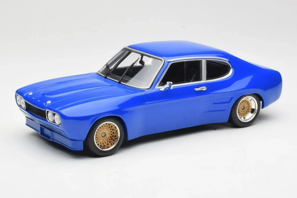 车型 1:18 Ford Capri Mk1 RS2600 蓝色 Minichamps