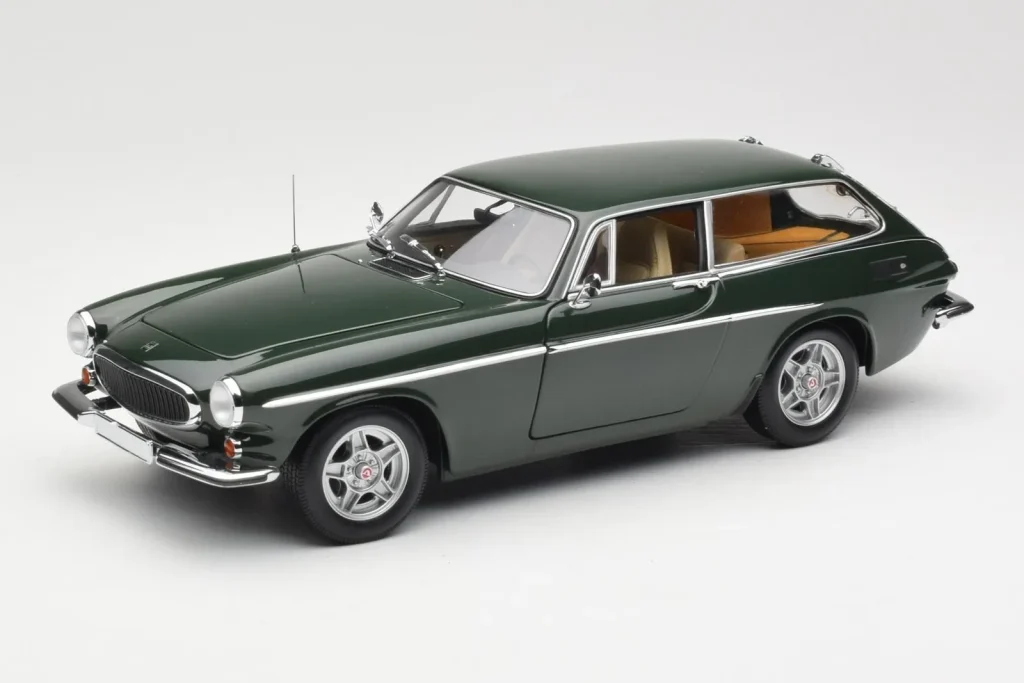 车型 1:18 Volvo P1800 ES 绿色 Minichamps