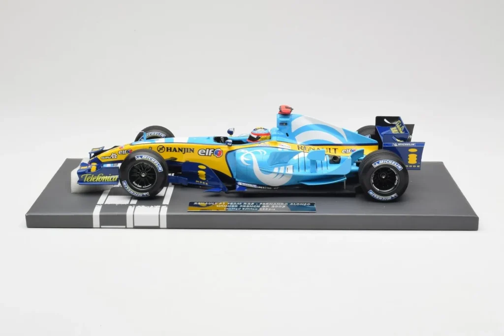 车型 1:18 Renault F1 Team R25 #5 F. Alonso Winner French GP 年 2005 Minichamps