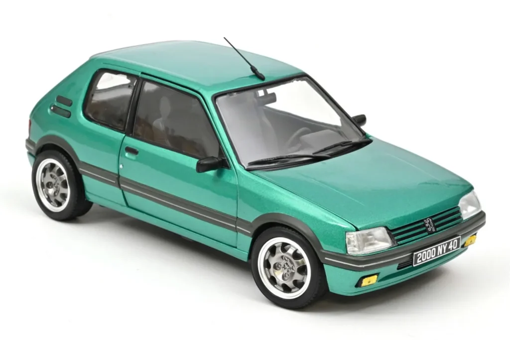 车型 1:18 Peugeot 205 GTi Griffe Norev