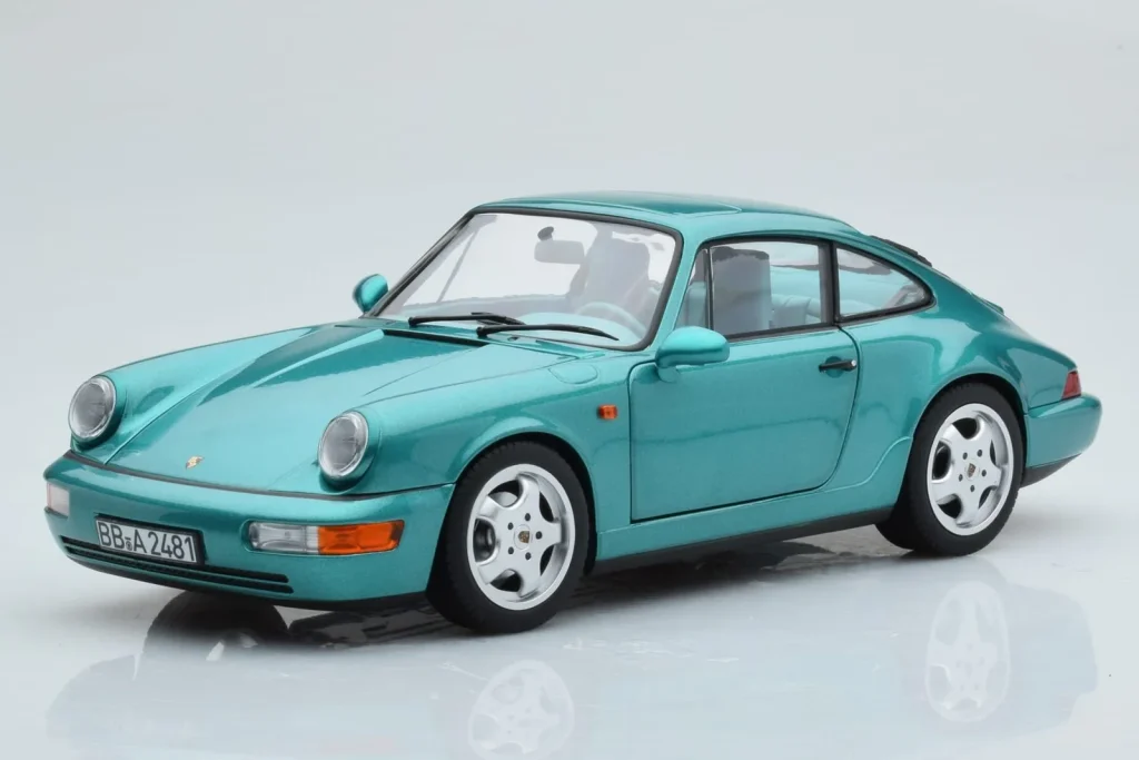 โมเดลรถ 1:18 Porsche 911 964 Carrera 2 Wimbledon สีเขียว Norev