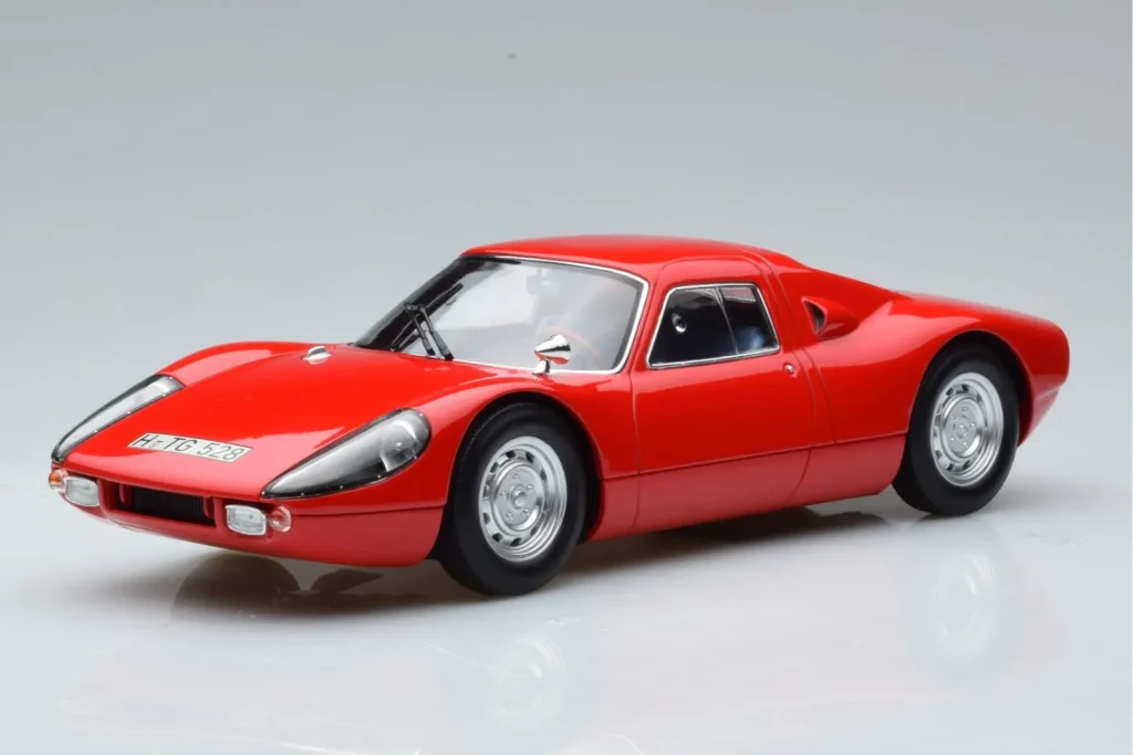Model 1:18 Porsche 904 GTS red Norev