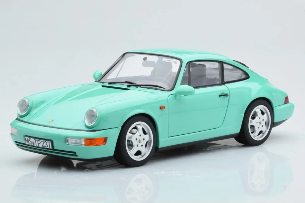 โมเดลรถ 1:18 Porsche 911 964 Carrera 2 Mint สีเขียว Norev