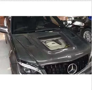ฝากระโปรงหน้า Carbon Fiber Benz C Class W204 รุ่นแรก ฝาโชว์เครื่อง ช่องกระจกใส