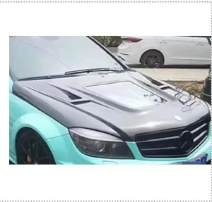 ฝากระโปรงหน้า Carbon Fiber Benz C Class W204 รุ่นแรก ฝาโชว์เครื่อง ช่องกระจกใส สำหรับตัว C63 แท้