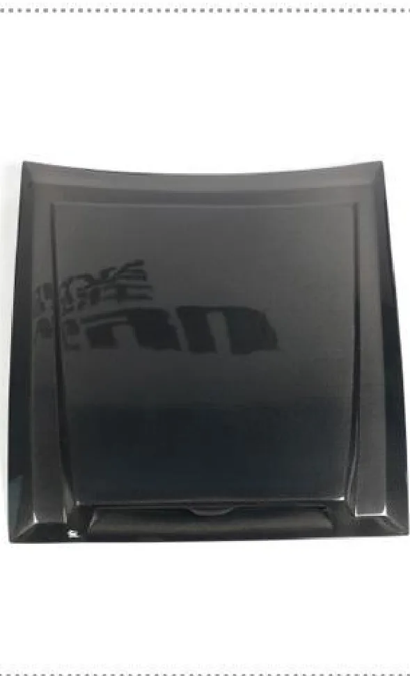 ฝากระโปรงหน้า Carbon Fiber Land Rover Defender ทรง LUM