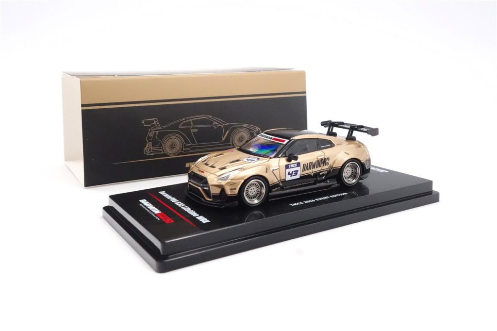 โมเดลรถ Diecast 1:64 Nissan GTR R35 ชุด Lifetime สีทอง ลาย TMCS