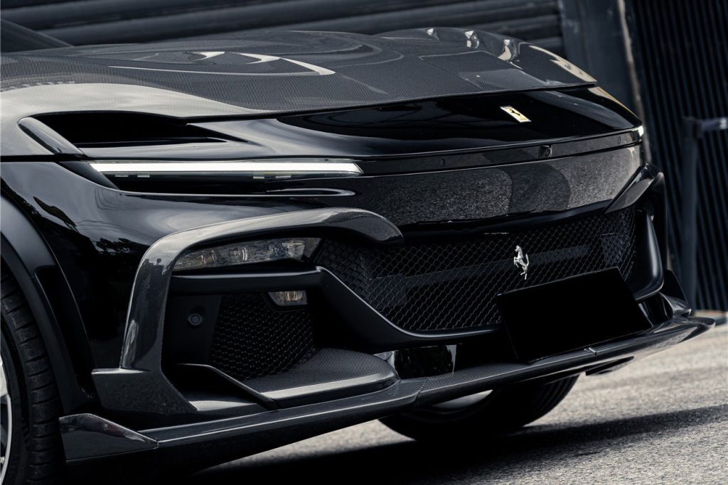 ลิ้นหน้า Carbon Fiber Ferrari Purosangue ทรง DarwinPRO