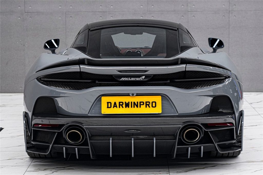 ดิฟฟิวเซอร์ท้าย Carbon Fiber McLaren GT