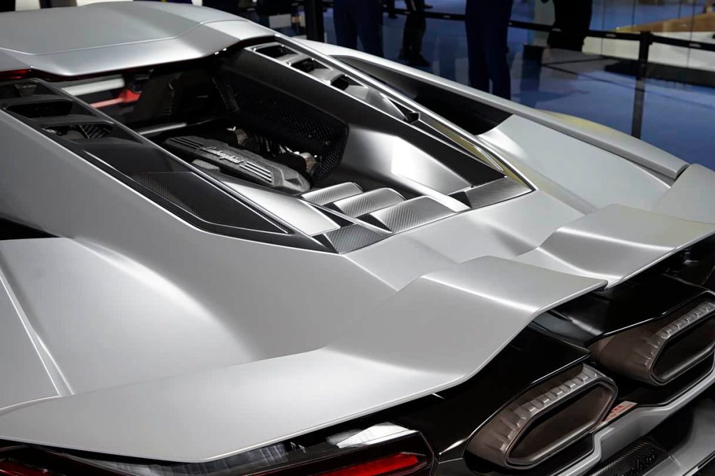 ฝากระโปรงหลัง Autoclave Carbon Fiber LAMBORGHINI Revuelto ทรง DarwinPRO (Revuelto OE)