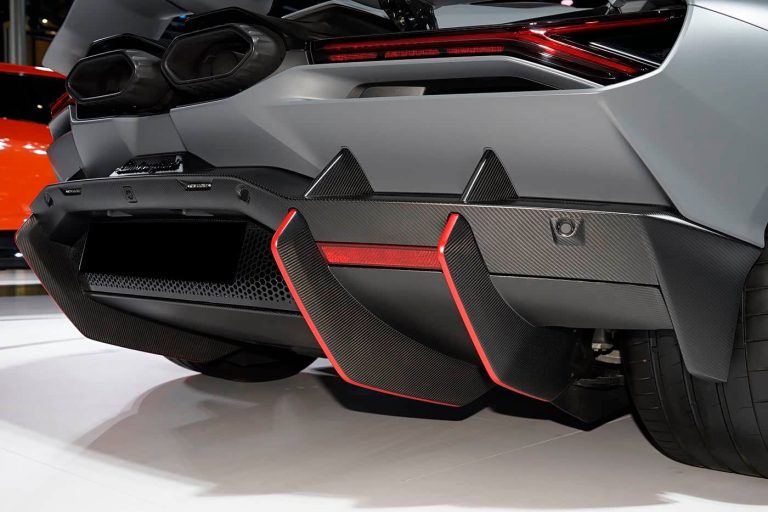 ดิฟฟิวเซอร์ท้าย Autoclave Carbon Fiber LAMBORGHINI Revuelto ทรง DarwinPRO (Revuelto OE)