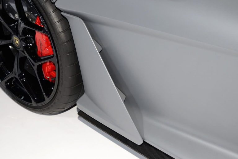 Canards Autoclave Carbon Fiber LAMBORGHINI Revuelto style DarwinPRO(Revuelto OE)