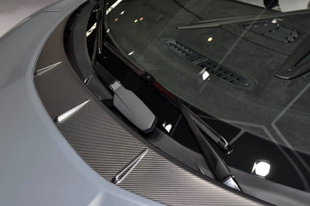 ฝากระโปรงหน้า Autoclave Carbon Fiber LAMBORGHINI Revuelto ทรง DarwinPRO (Revuelto OE)