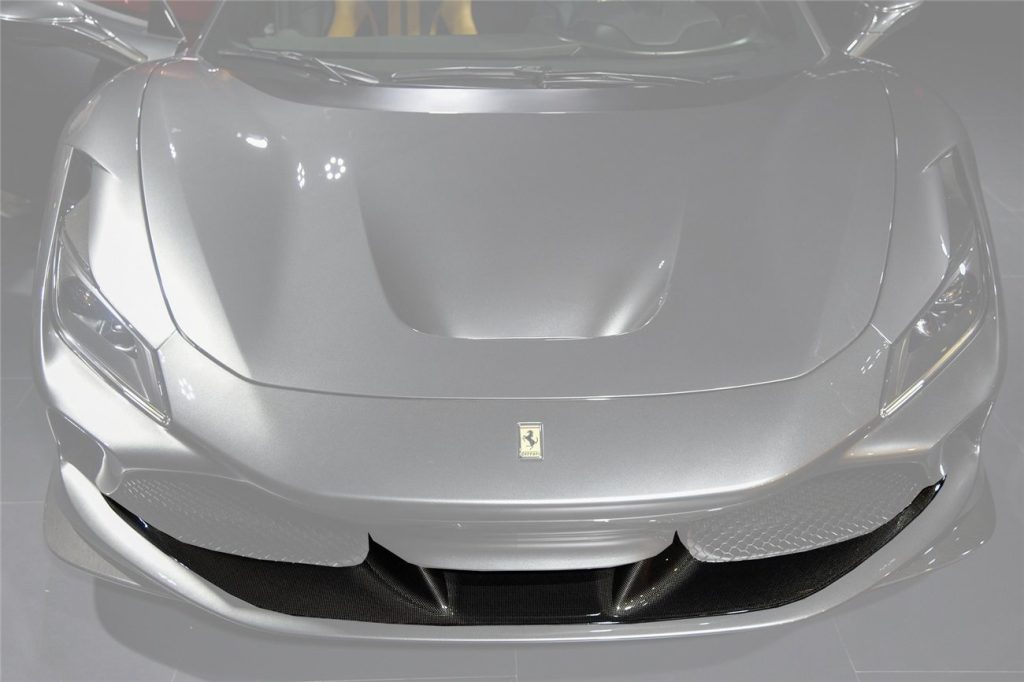 ลิ้นหน้า Autoclave Carbon Fiber Ferrari F8 (F8 OE)