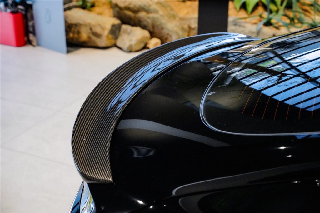ฝากระโปรงหลัง Carbon Fiber Tesla Model 3 Highland ทรง DarwinPRO (IMP)