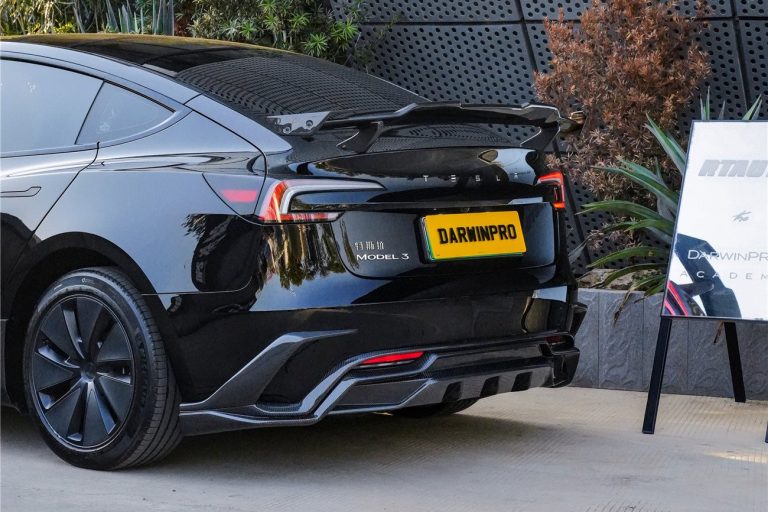 Rear Spoiler Carbon Fiber Tesla Model 3 Highland style DarwinPRO(IMP)