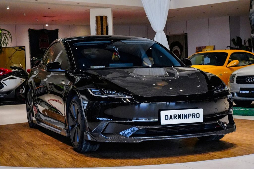 ลิ้นหน้า Carbon Fiber Tesla Model 3 Highland ทรง DarwinPRO (IMP)