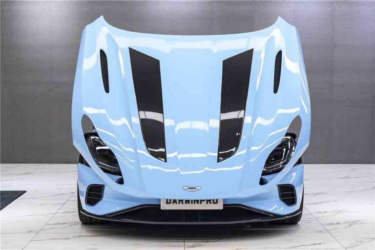 ฝากระโปรงหน้า Carbon Fiber Aston Martin DB11 ทรง DarwinPRO
