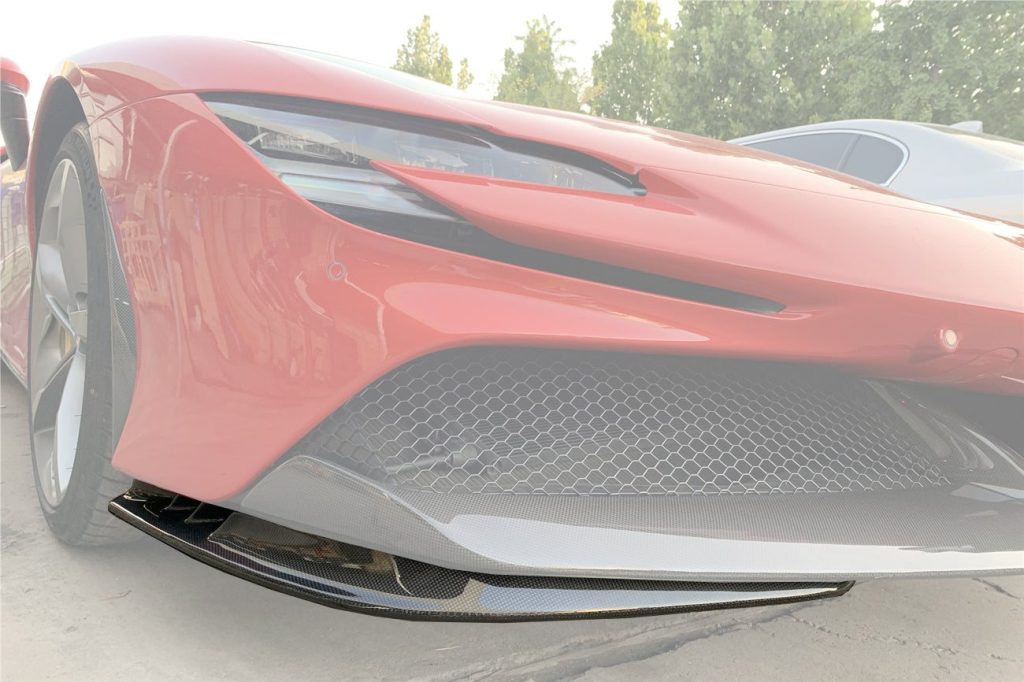 ลิ้นหน้า Autoclave Carbon Fiber Ferrari SF90 ทรง DarwinPRO