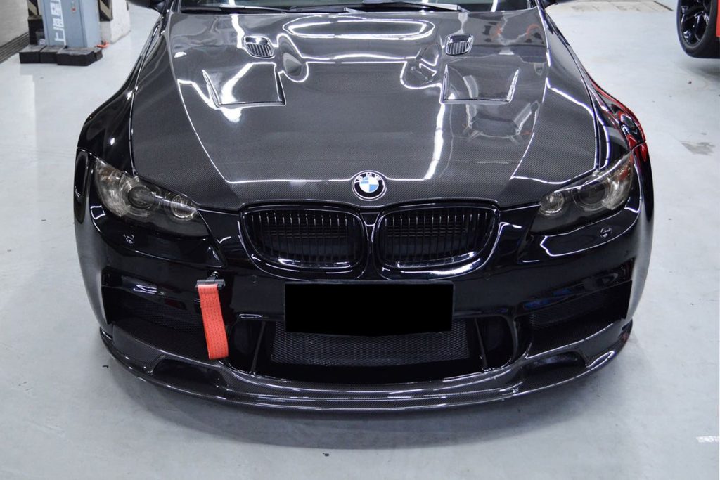 ลิ้นหน้า Carbon Fiber BMW 3 Series E90-E92-E93 M3 (E93 VRS)