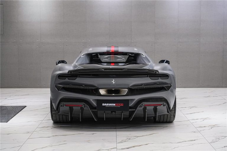ดิฟฟิวเซอร์ท้าย Carbon Fiber Ferrari 296 ทรง DarwinPRO