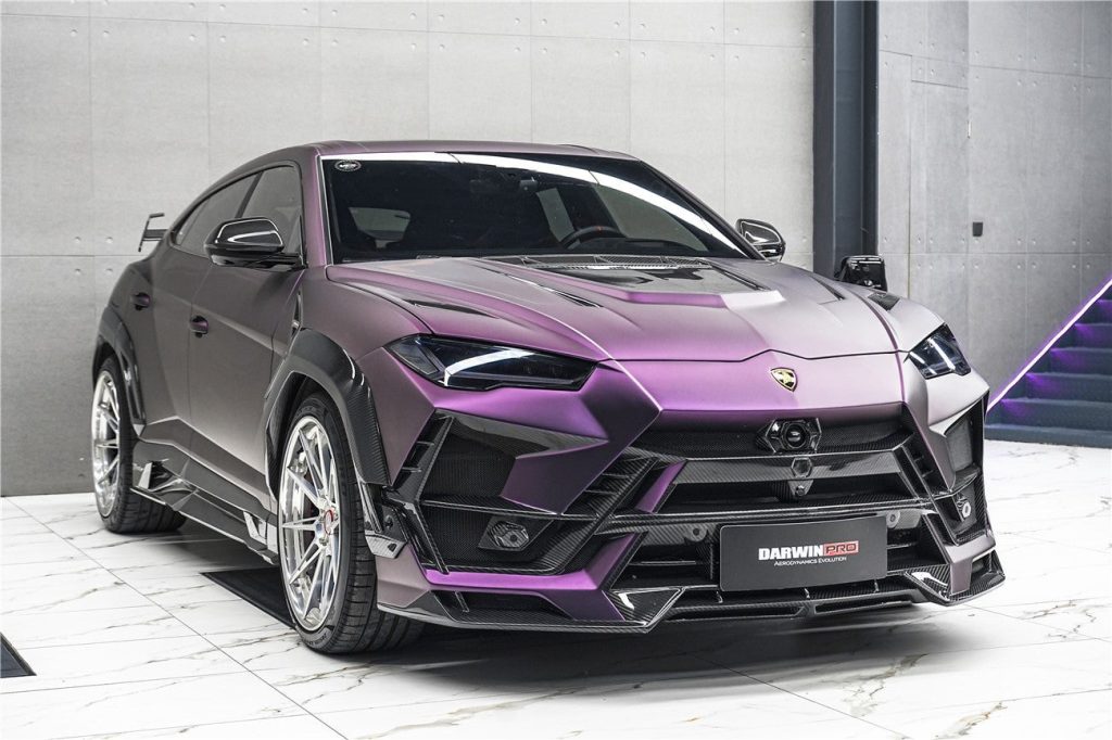 ชุดแต่งรอบคัน Carbon Fiber LAMBORGHINI Urus ทรง DarwinPRO #3