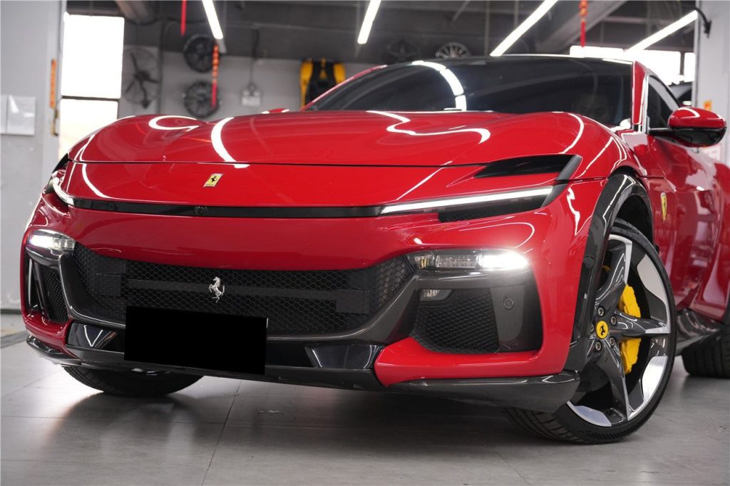 ชุดแต่ง Ferrari