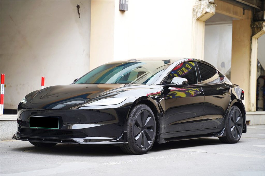 ชุดแต่งรอบคัน Carbon Fiber Tesla Model 3 (LCI Fast)