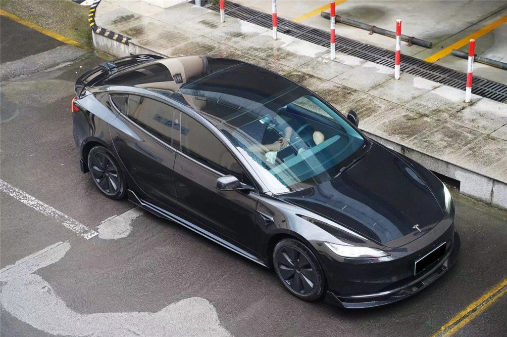 ชุดแต่งรอบคัน Carbon Fiber Tesla Model 3 (LCI Turbo)