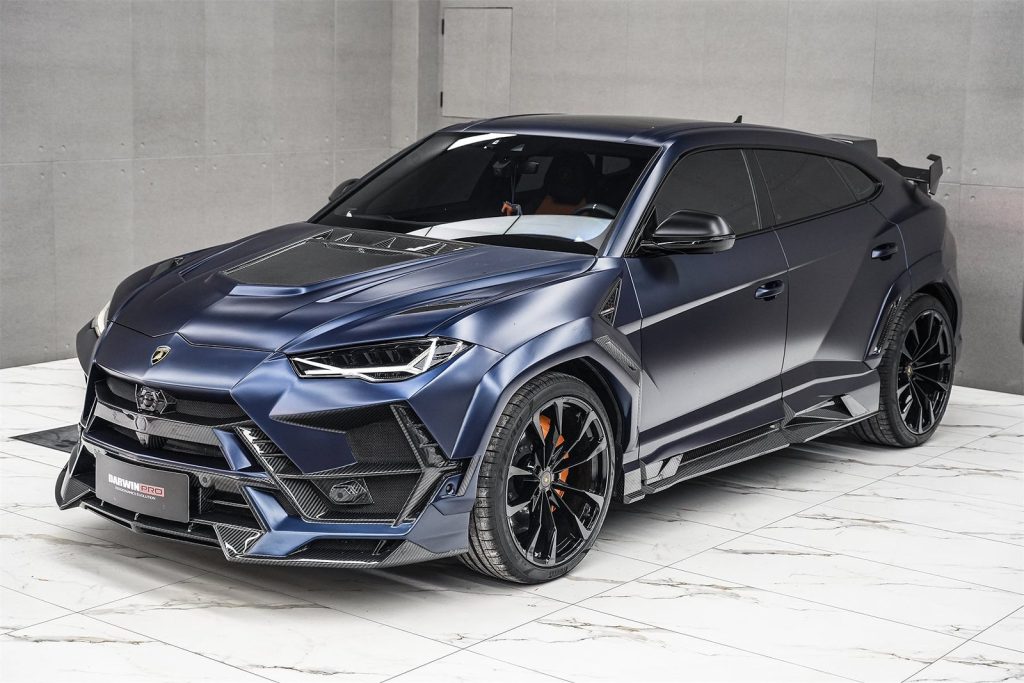 ชุดแต่งรอบคัน Carbon Fiber LAMBORGHINI Urus ทรง DarwinPRO #5