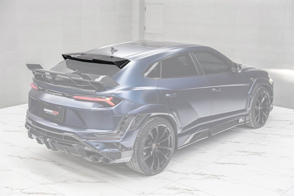 สปอยเลอร์หลังคา Carbon Fiber LAMBORGHINI Urus ทรง DarwinPRO
