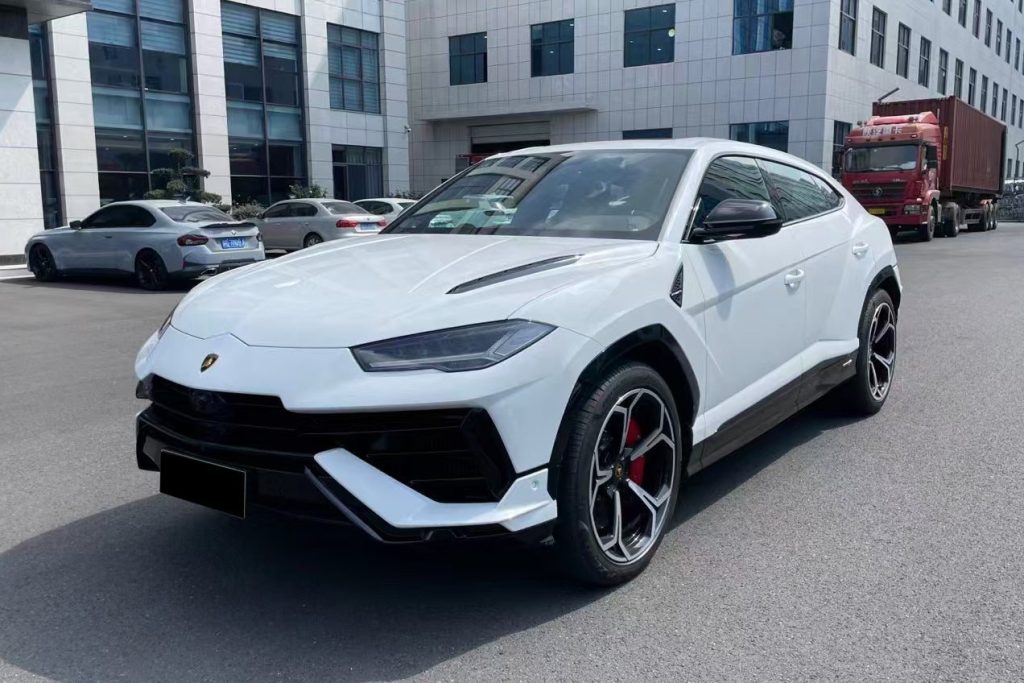 สเกิร์ตข้าง LAMBORGHINI Urus ทรง DarwinPRO